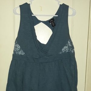 Torrid Sleeveless Keyhole Back Top